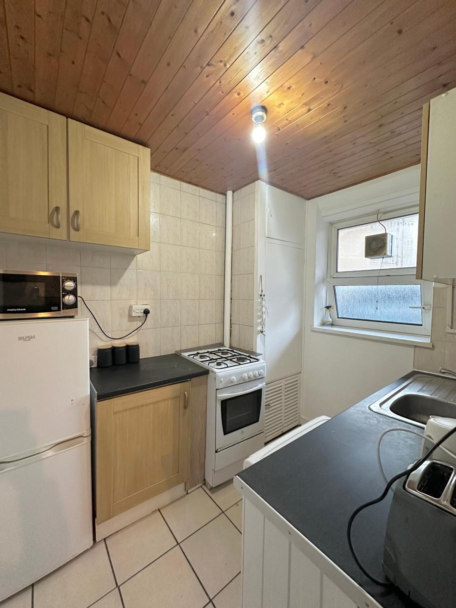 1 Bedroom Flat In Whitechapel, Лондон Екстер'єр фото